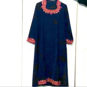 3 Piece Pakistani/Indian Navy Blue Kurta Salwar Dupata Red/Cream Embroidery